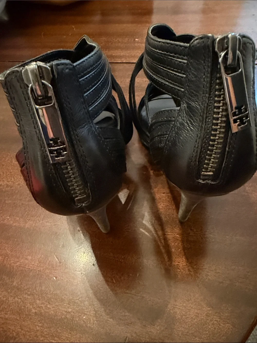 Tory Burch Black Leather Caged 